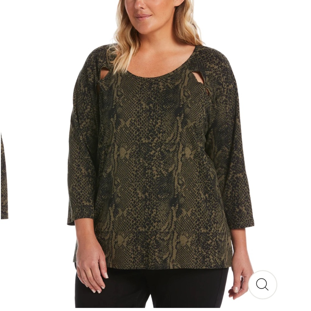 NWT Rafaella sportswear top